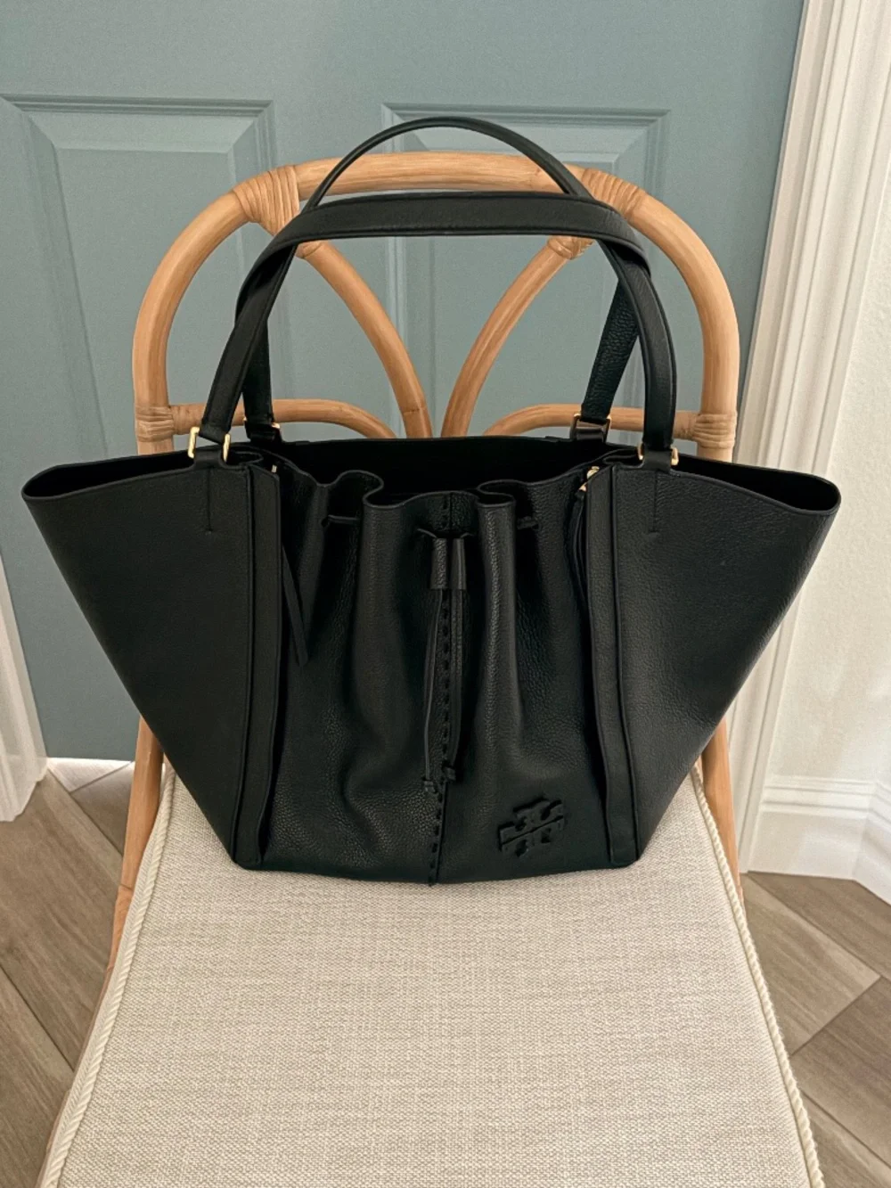 Tory Burch Tote | McGraw Dragonfly Black Peddled Leather Oversized Shopper Bag